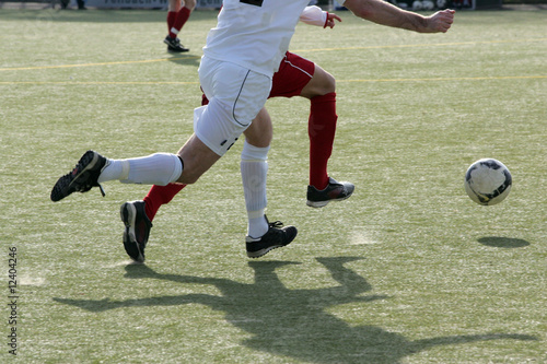 fußballspieler zweikampf photo