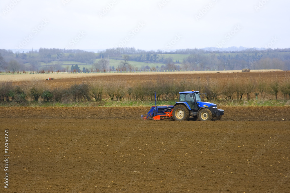 Obraz premium Tractor In fields