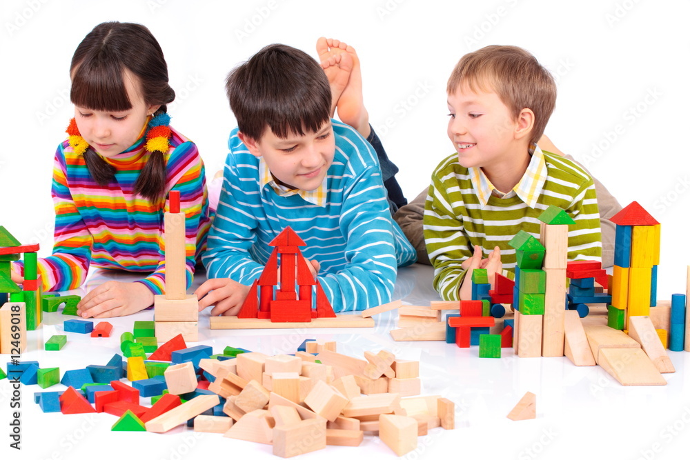 Obraz premium Children playing with blocks