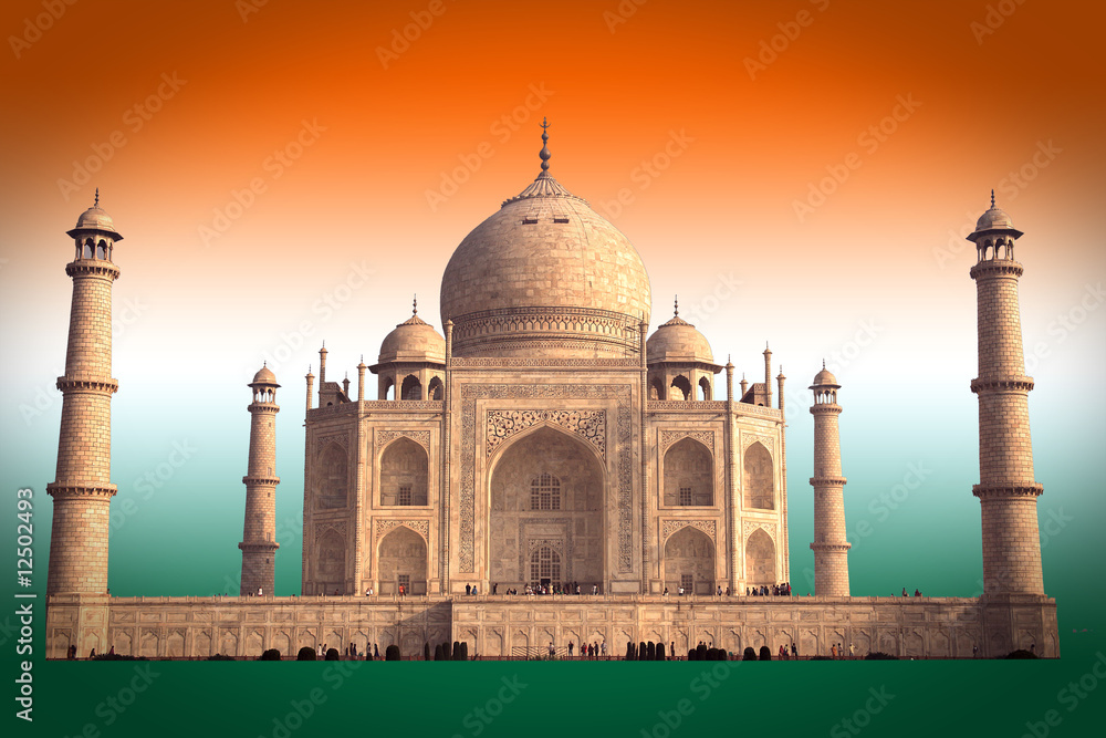 Obraz premium Taj Mahal et drapeau indien