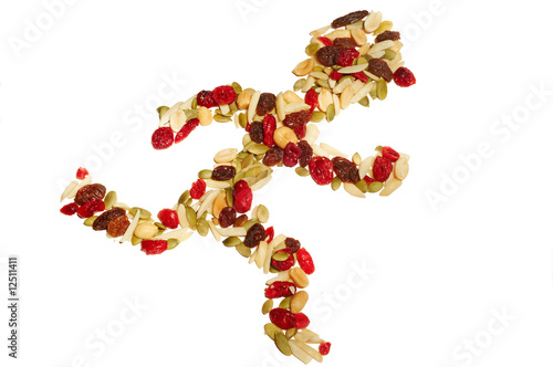 Canvastavla Runner made out of cranberry raising trail mix