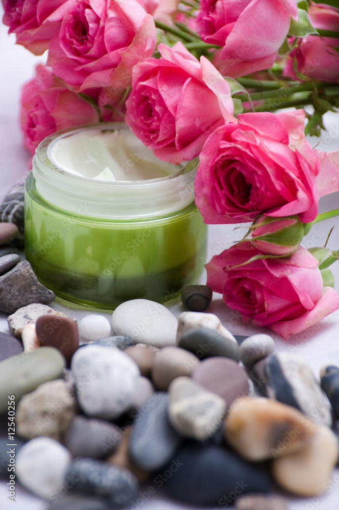roses, pebbles and cream - natural cosmetics roses, pebbles and cream - natural cosmetics