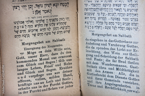 German and Hebrew Prayerbook