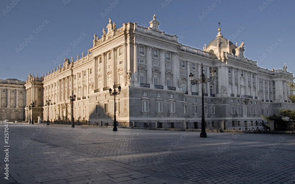palacio de oriente en madrid
