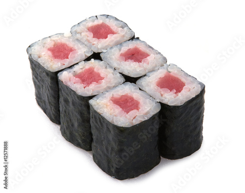 japanese roll with tuna