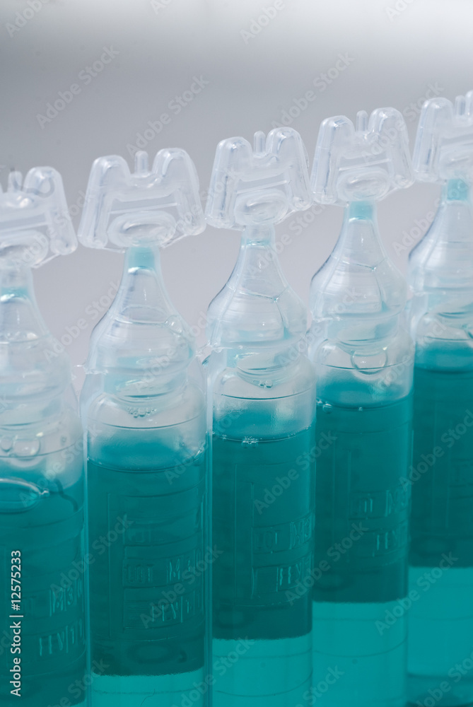Fioles bleues Fioles bleues