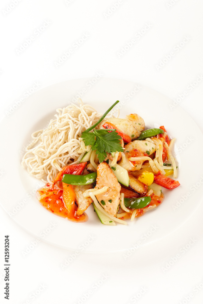 Asiatische Fischpfanne mit Mie-Nudeln