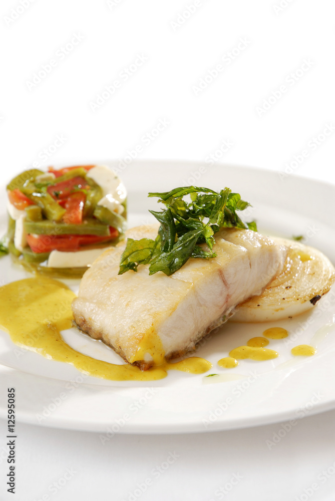 Pescado en salsa de cilantro. México Pescado en salsa de cilantro. México