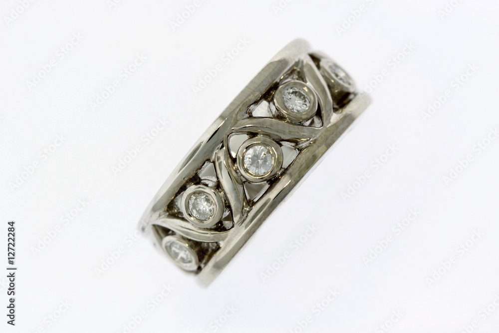 Fototapeta premium unique diamond ring on white background