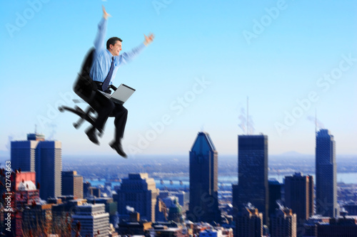 Wallpaper Mural Successful businessman Torontodigital.ca