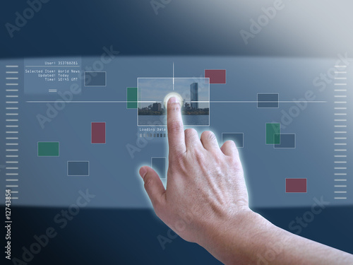 Projection of a virtual touch screen