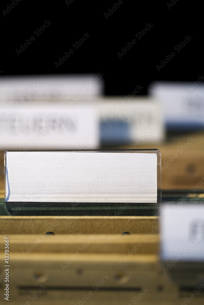 akte im aktenschrank ohne beschriftung akte im aktenschrank ohne beschriftung