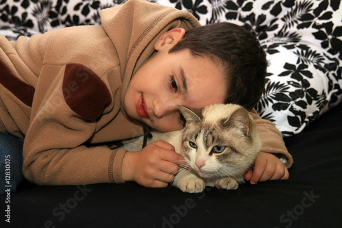 boy with cat