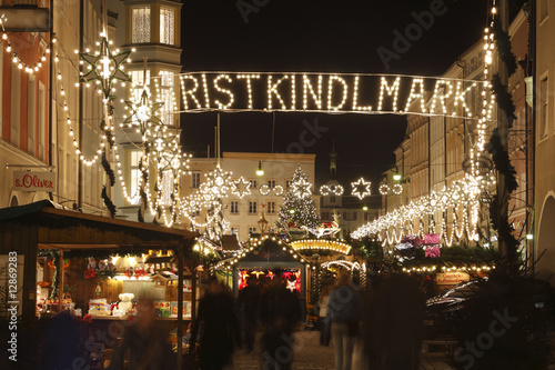 Christkindlmarkt in Rosenheim photo