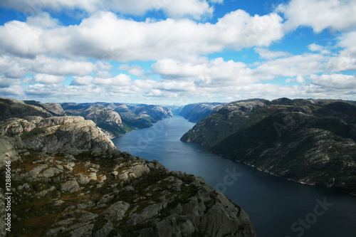 Lysefjord © suzesizu