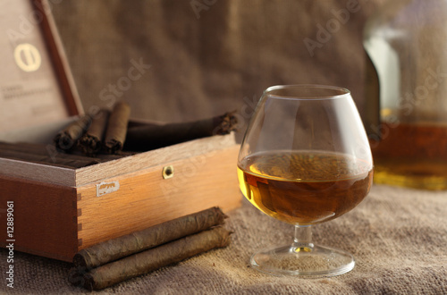 Wallpaper Mural Time to sit down and relax Torontodigital.ca