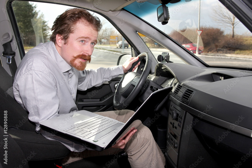 driver using gps laptop