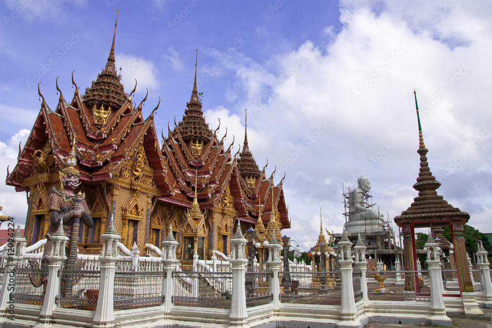 Fototapeta premium Traditional Thai style architecture