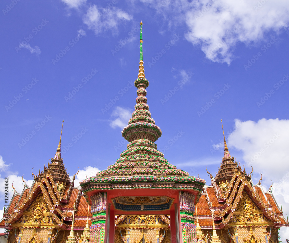 Fototapeta premium Traditional Thai style architecture