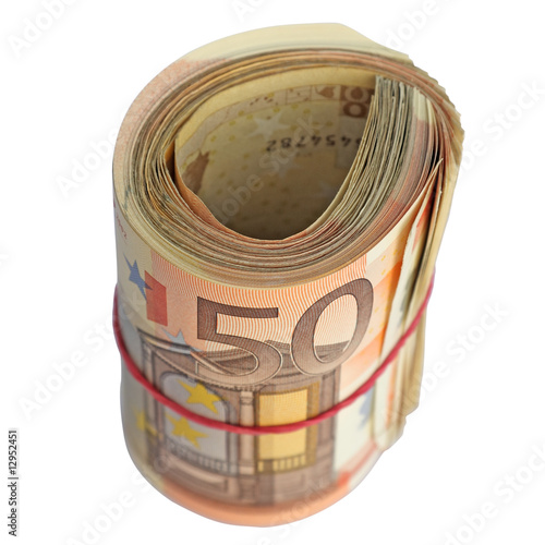 un rouleau de billets de 50 euros photo