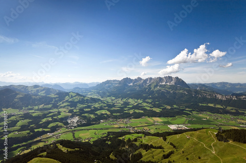 Wilder Kaiser in Tirol, Österreich photo
