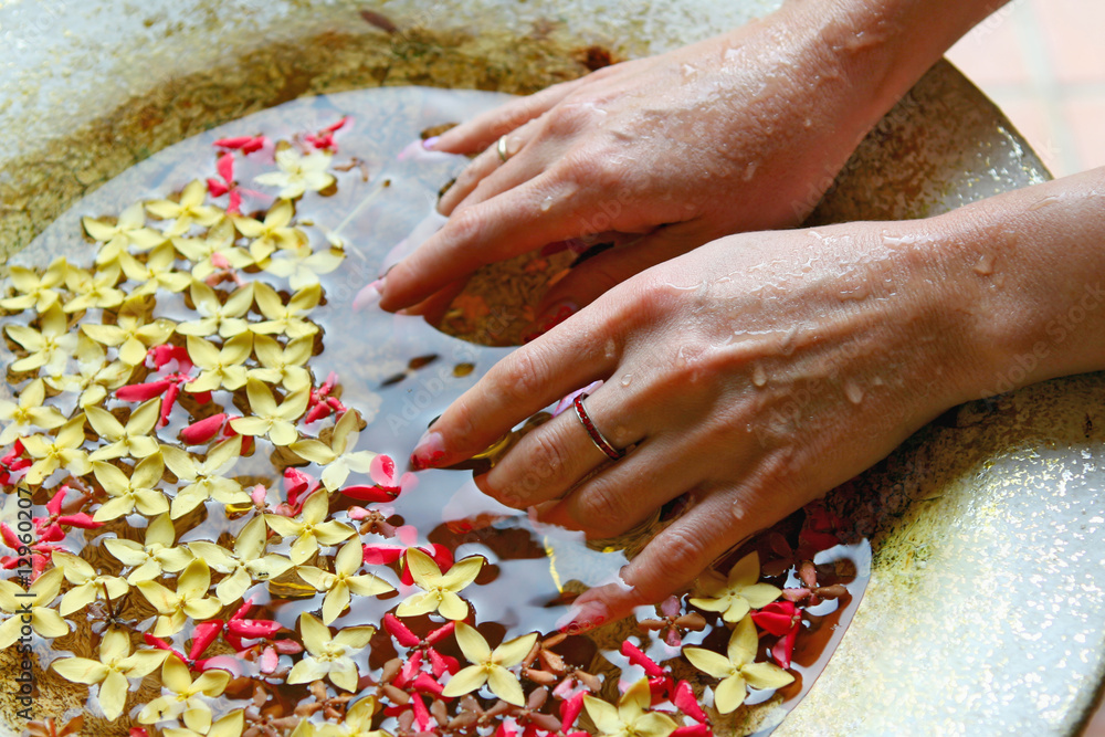 Spa and wellness details Spa and wellness details