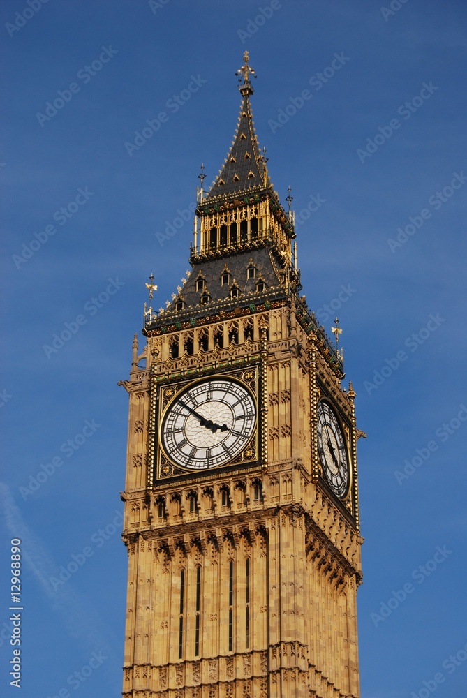 big ben clock tower close up