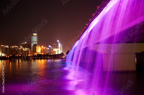 splendent city night