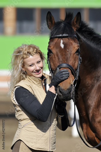 girl and horse