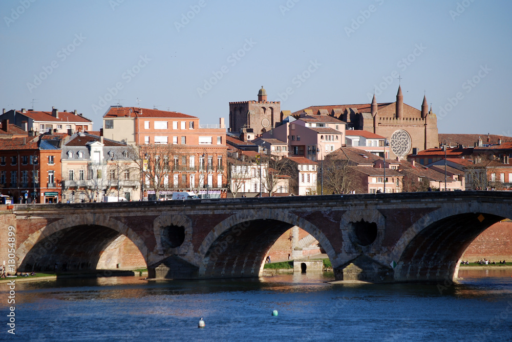 Toulouse au bord de la Garonne
