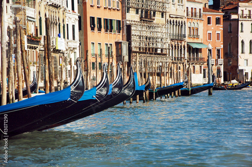 Gondola © Pangfolio.com