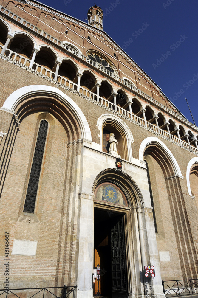Facciata della Basilica del Santo - Padova - Veneto