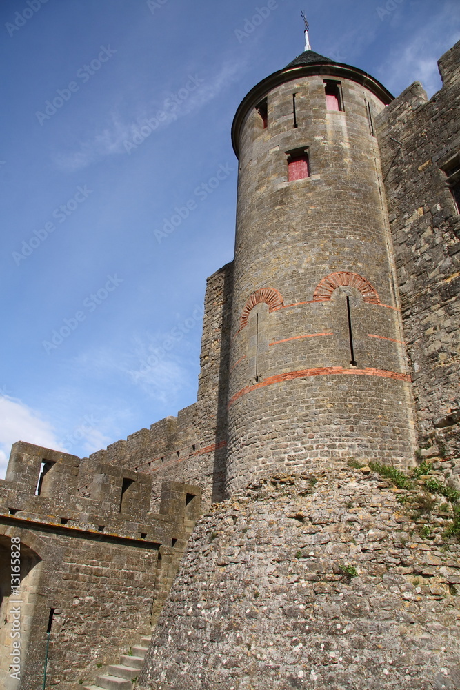 Une tour de Carcassonne