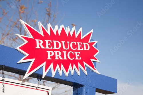 Vászonkép Red Reduced Price Burst Sign