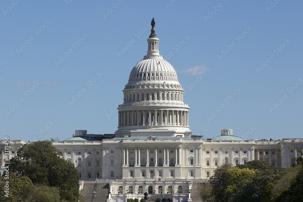 The Capitol, Telephoto View