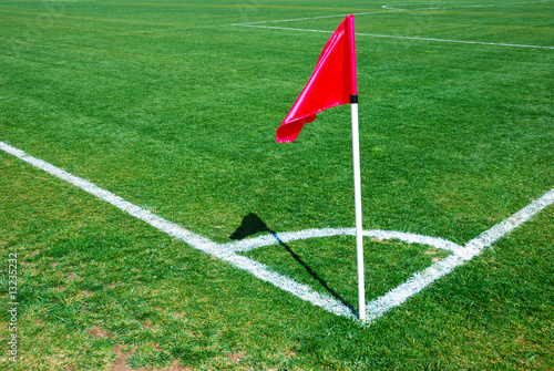 corner, red flag