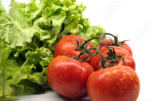 Tomatoes - Salad - Tomates - Tomato - Lettuce photo