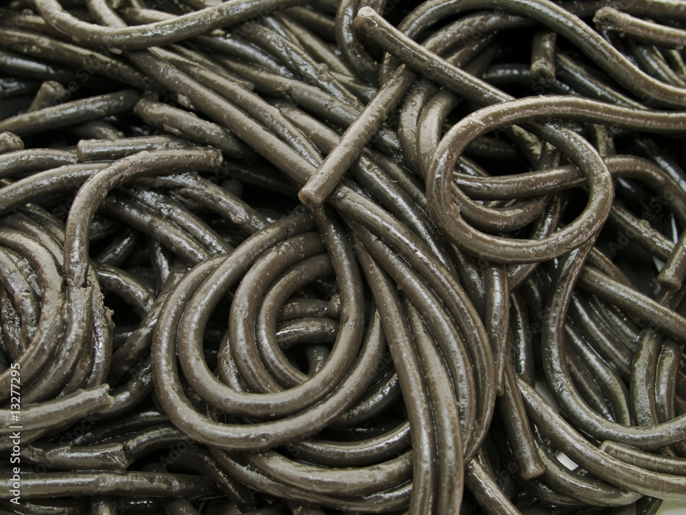 Schwarze Spaghetti Schwarze Spaghetti