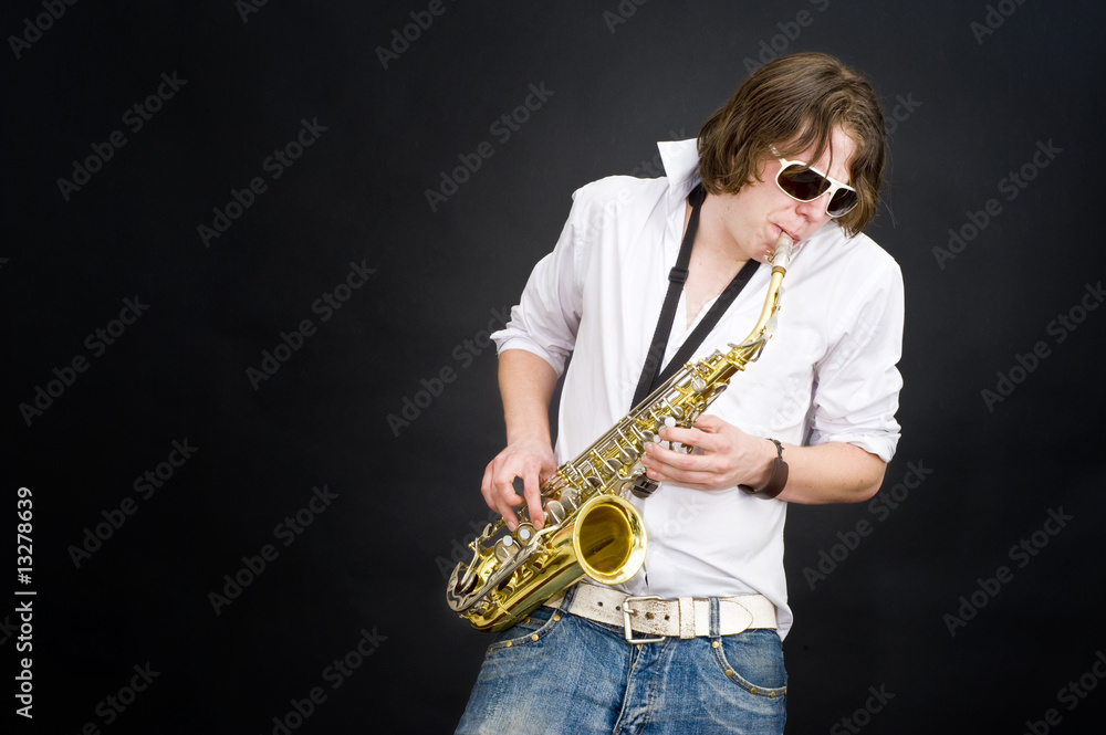 Naklejka premium Saxophone player