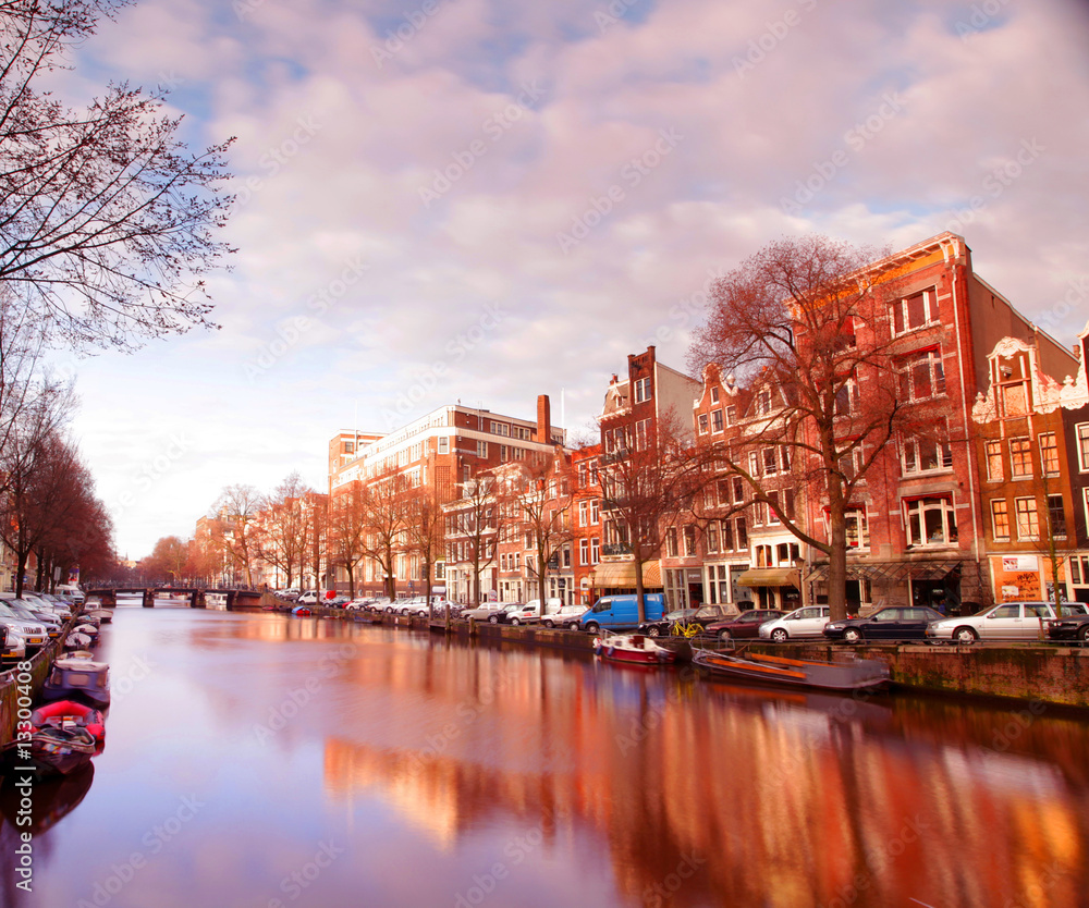 Fototapeta premium amsterdam canal