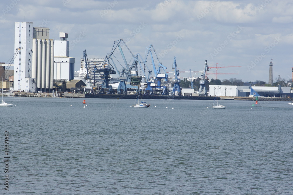 Zone portuaire et industrielle de Lorient (Bretagne, Morbihan)