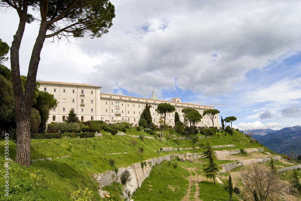 Fototapeta premium abbazia di montecassino, cassino, italia