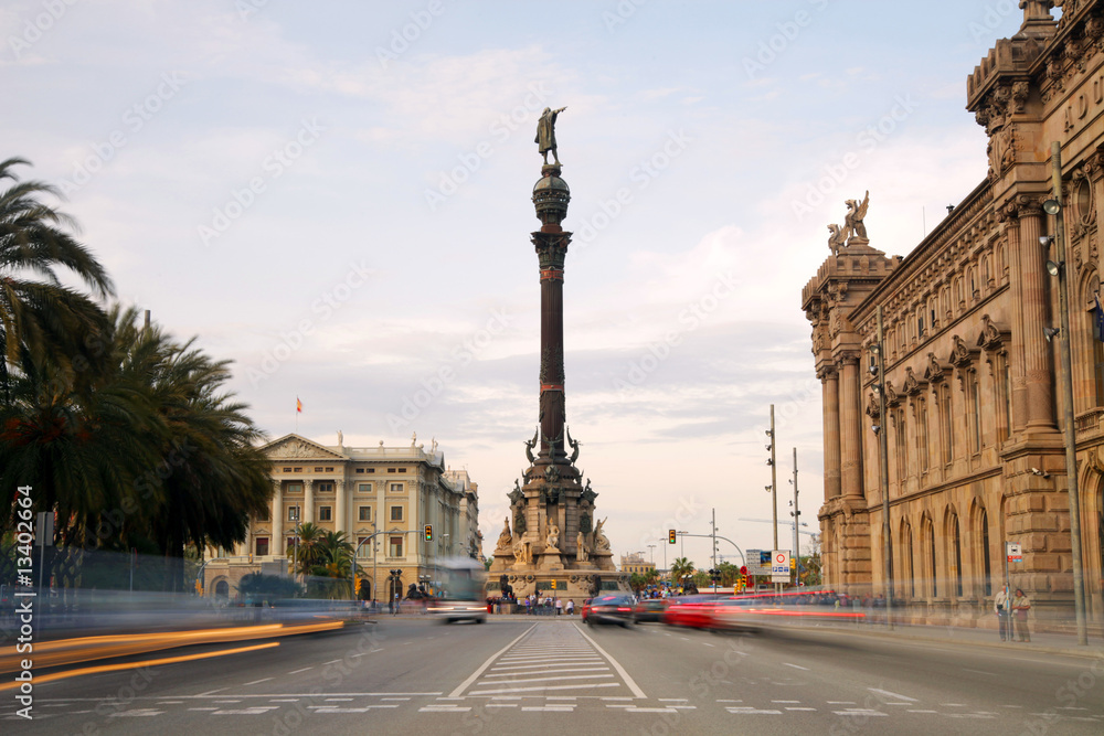 Obraz premium colon statue