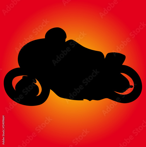 motorradfahrer-silhouette vor orange