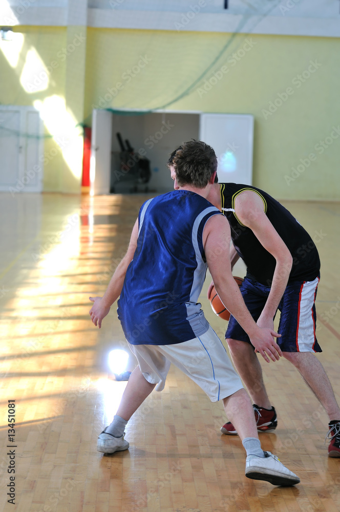 basketball duel