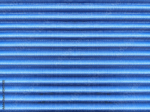 ondulations de filtre à air bleu