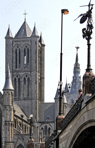 Eglise & Pont Saint Nicolas & Beffroi - Gand, Flandre, Belgique photo