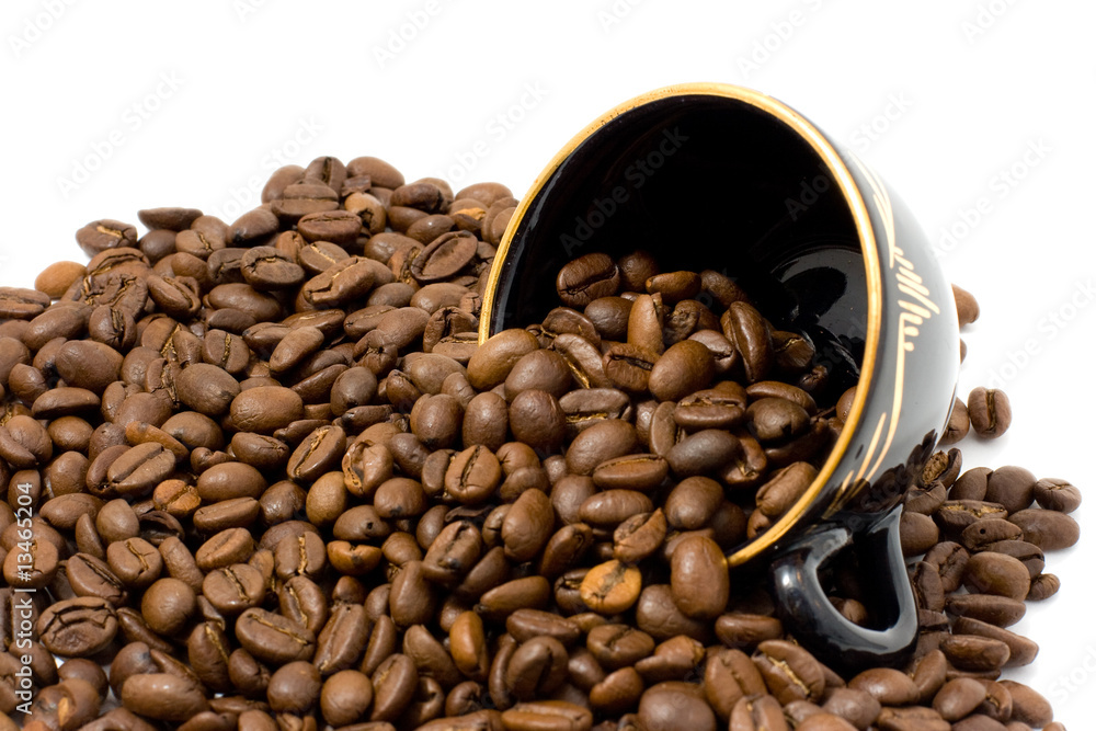 Fototapeta premium Coffee beans and cup.