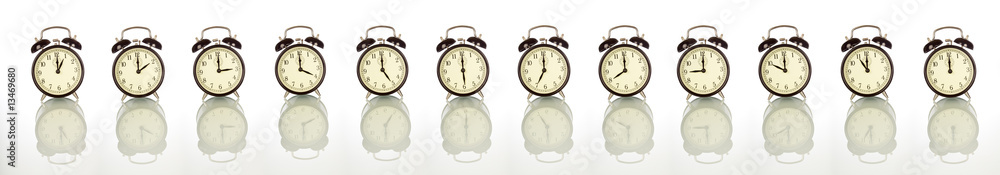 Clocks showing exact time