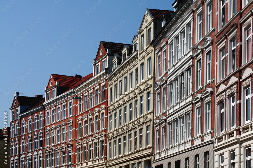 Fototapeta premium Wohnhaus, Hausfassade, Mietswohnungen,Kiel,Deutschland